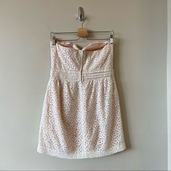 URBAN Outfitter-Lace Cocktail Sweet Heart Neckline Mini Dress (Size:8) - Picture 3 of 11